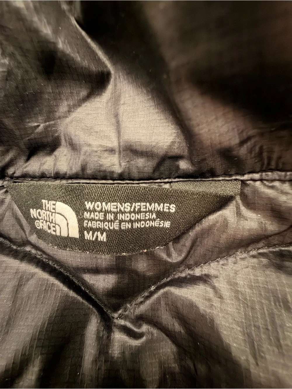 The North Face 550 Fill Diwn Women’s Black  Puffer Jacket Size Medium